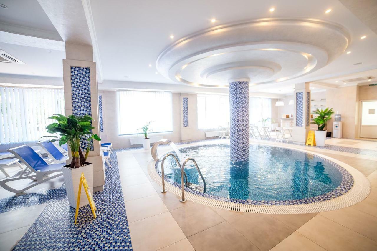 Green Park Hotel & Spa Truskavets Exterior photo